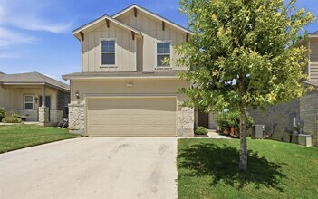 Building Photo - 632 Pepperbark Loop