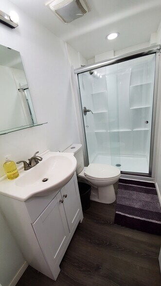 Building Photo - 1803 N 200th St