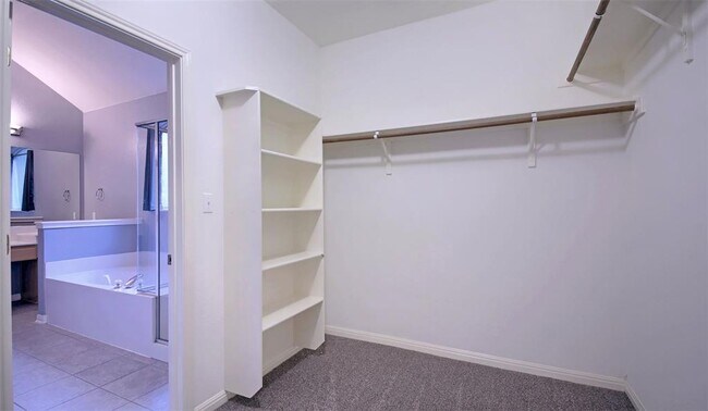 Building Photo - 11516 Brandon Parke Trail