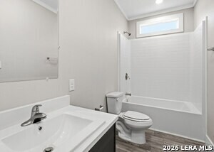 Building Photo - 2115 W Houston St