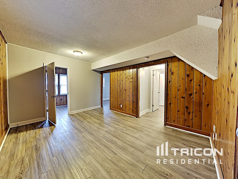 Building Photo - 4811 Westridge Dr