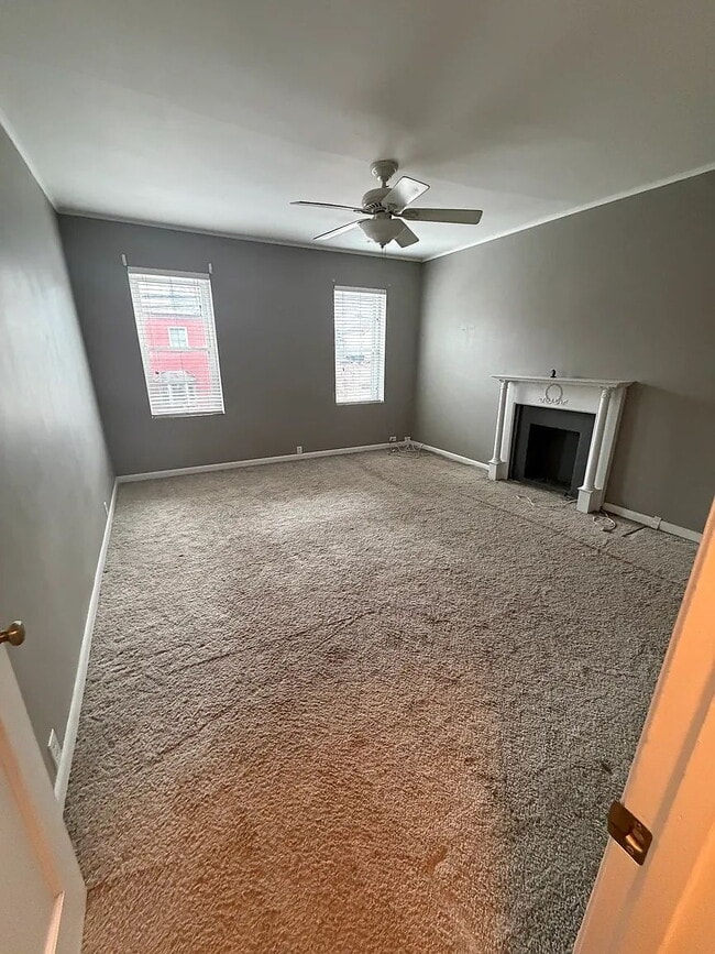Building Photo - Charming 2BR South Side Home | Updated Kitchen w/ Dishwasher | Prime Pittsburgh Location