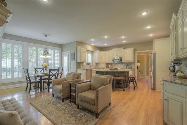 Building Photo - 14412 Fairway St