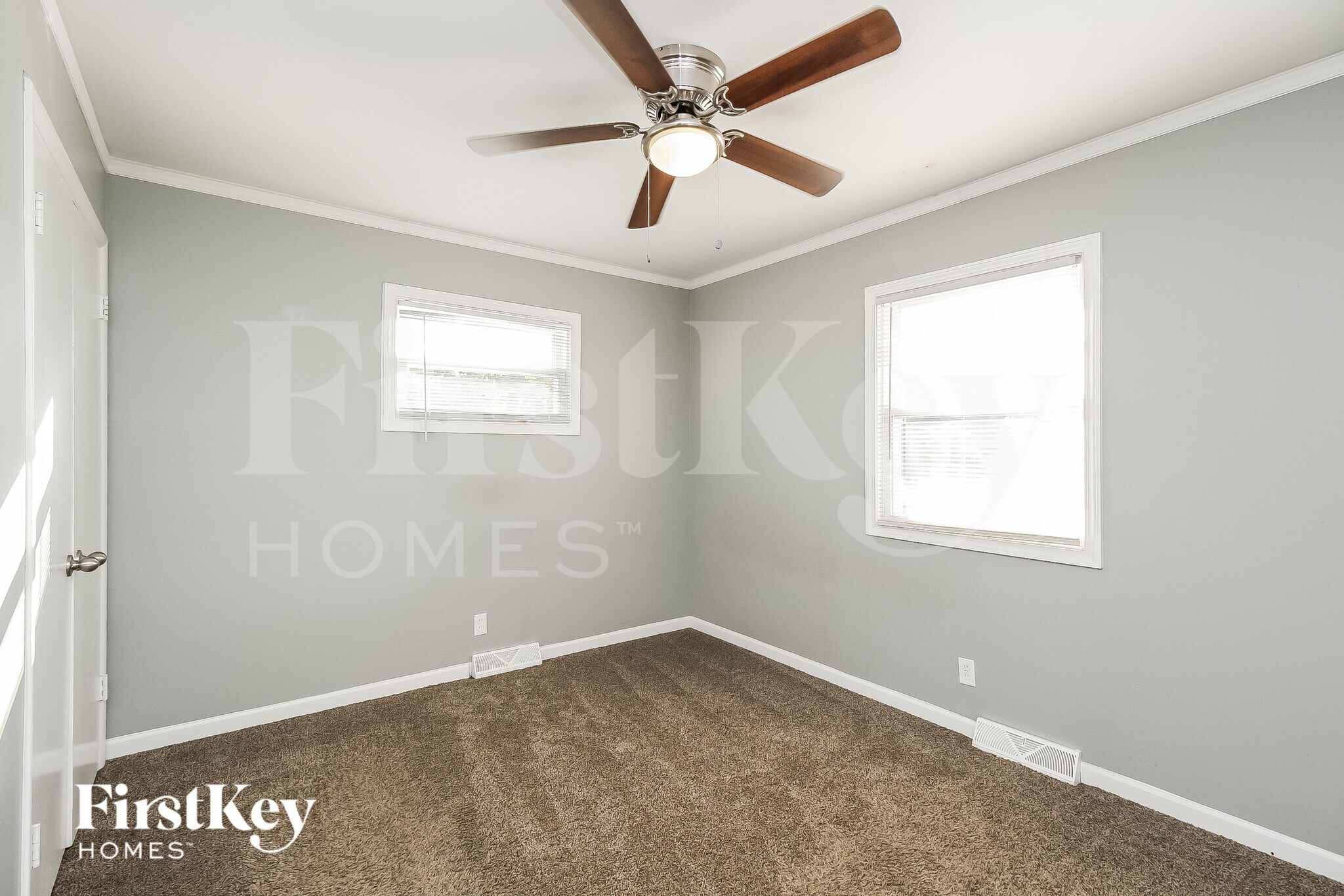 Building Photo - 9436 Craig Dr