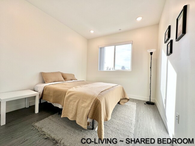 Building Photo - 1950 S Normandie Ave