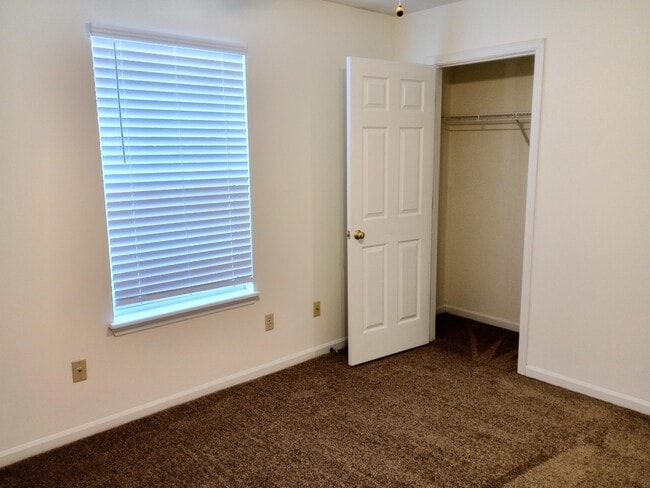 Building Photo - 3501 Delmar Ct