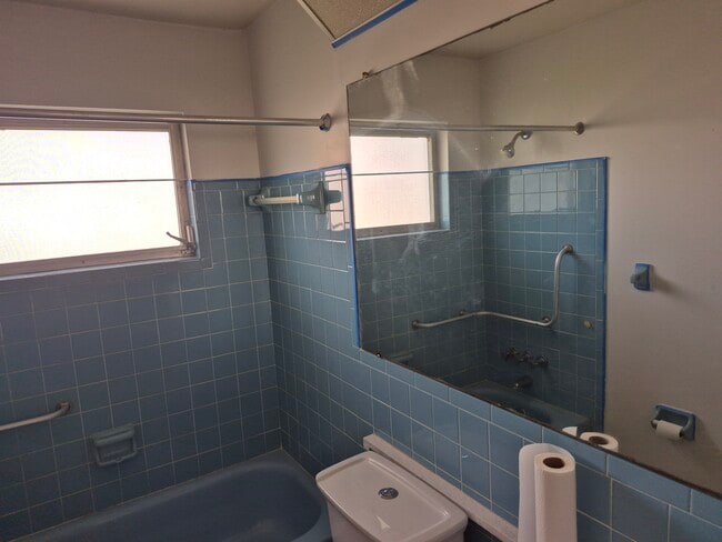 Building Photo - 14140 88th Ave