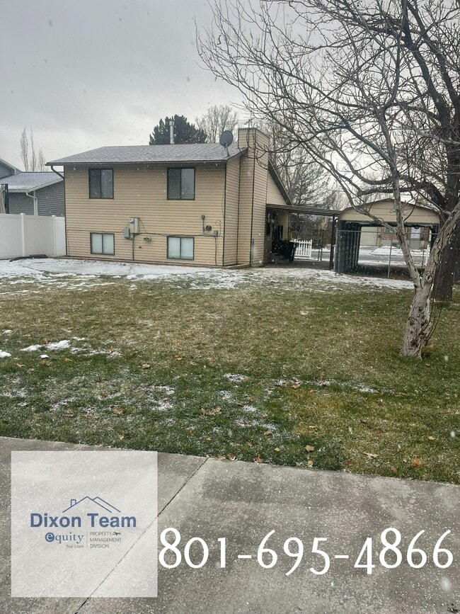 Building Photo - 977 S 225 E