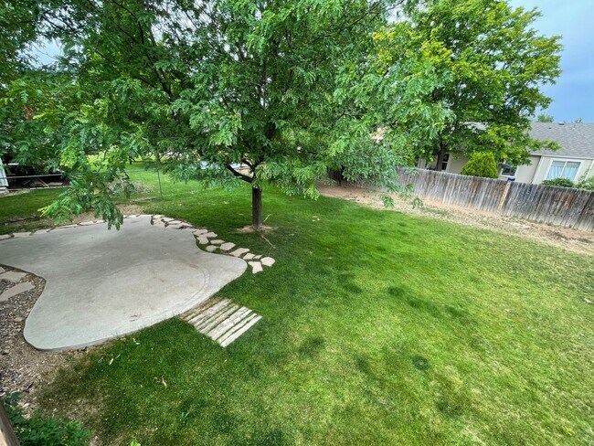 Building Photo - Charming 4-Bedroom, 3-Bathroom Home in West Greeley