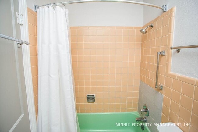 Building Photo - 3212 36th St