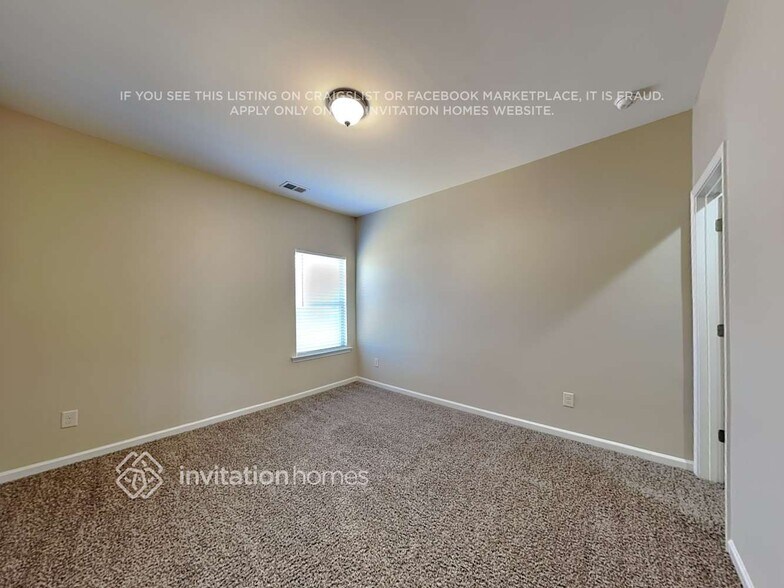 Building Photo - 856 Blind Brook Cir