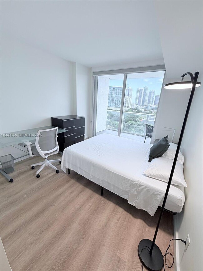 Building Photo - 4250 Biscayne Blvd