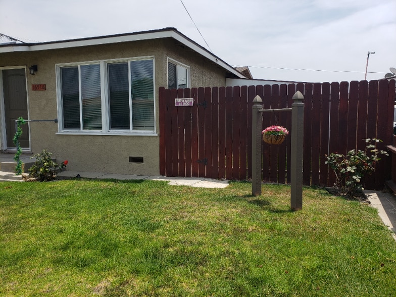 Building Photo - 16516 Firmona Ave