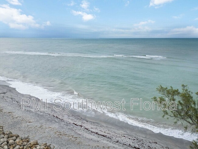 Building Photo - 5039 N Beach Rd