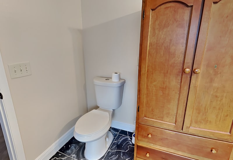 Building Photo - 276 Frances Ave