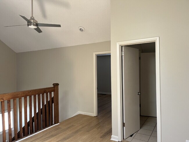 Building Photo - 1404 Bell Trace Dr