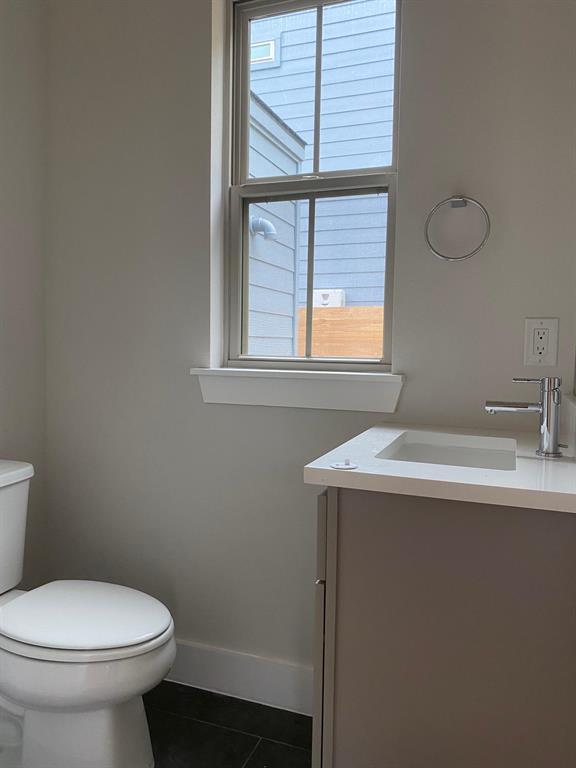 Building Photo - 6920 Bethune Ave