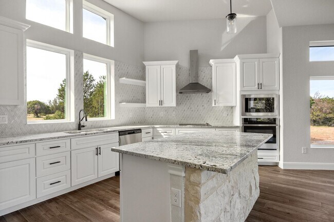 Building Photo - 118 Cap Rock Dr