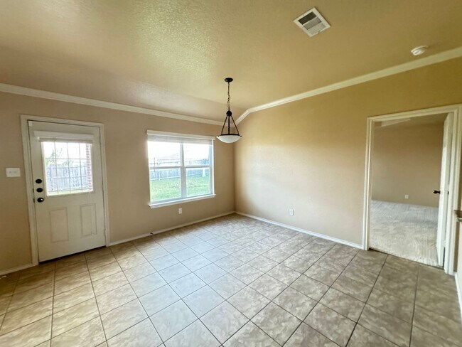 Building Photo - 3100 Rockwall Dr