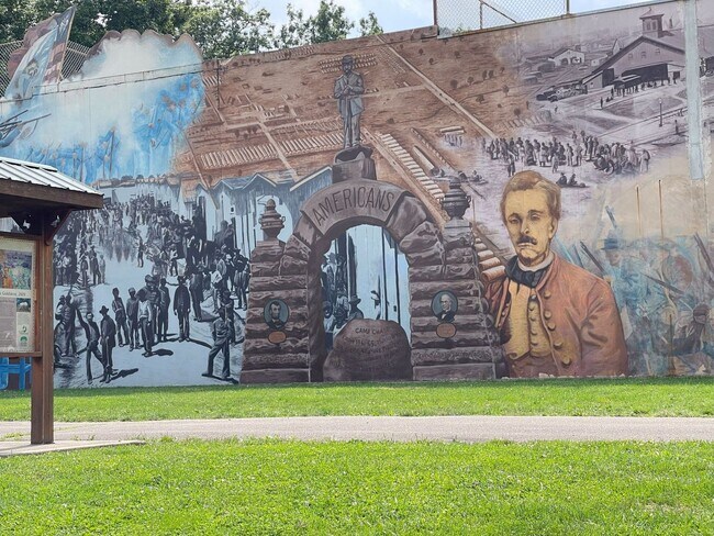 Building Photo - 1728-1730 West Mound Street