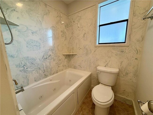 Building Photo - 424 Eden Isles Blvd