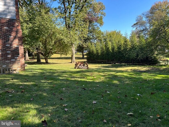 Building Photo - 1012 Morris Ave