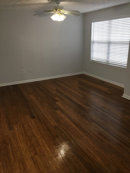 Master Bedroom - 10 IRONSTONE CT #K