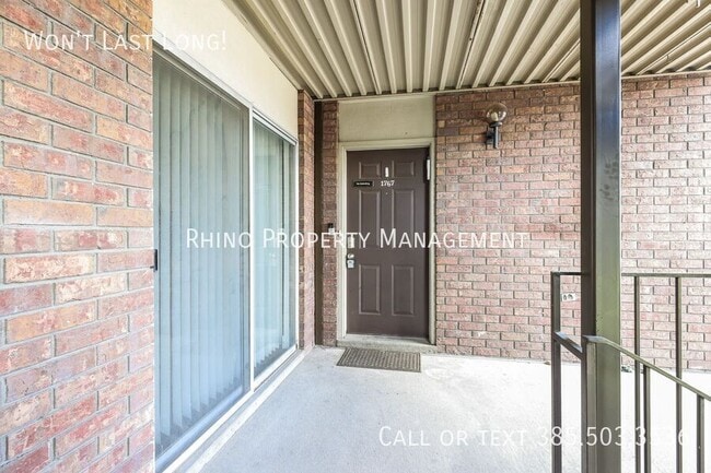 Building Photo - 1767 Willowbrook Dr