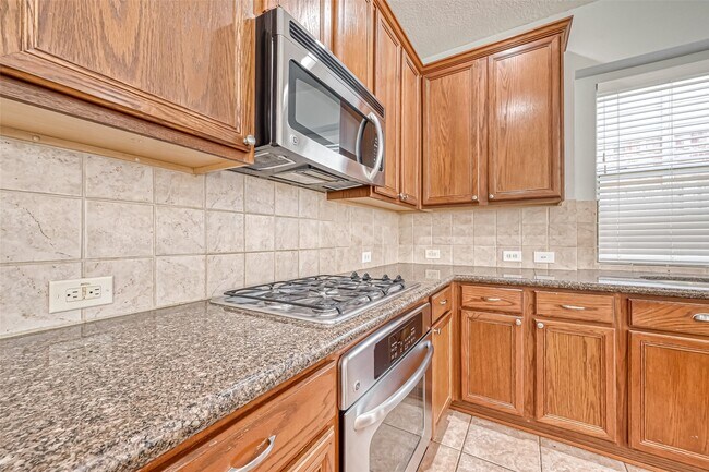 Building Photo - 4907 Mountain Fork