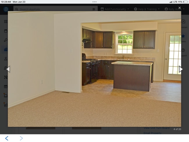 Building Photo - 13 W Abby Ln
