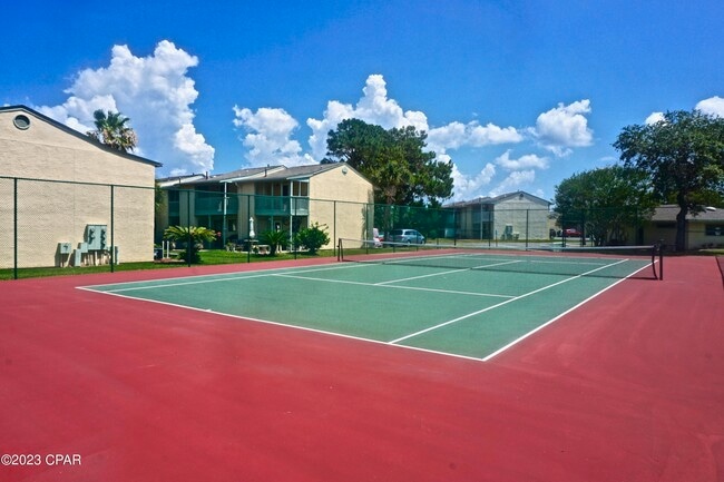 Building Photo - 191 White Sandy Dr