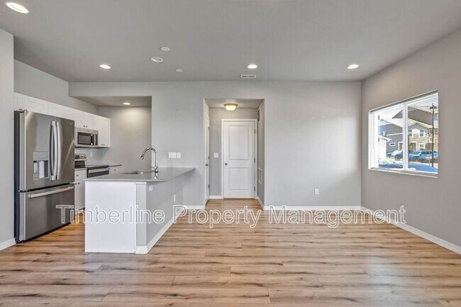 Building Photo - 7824 Woodmen Center Heights