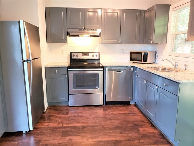 Building Photo - EAGLES DRIFT APARTMENTS