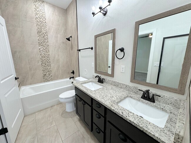 Building Photo - East El Paso 4 bed Refrig A/C with Gorgeous Backyard!