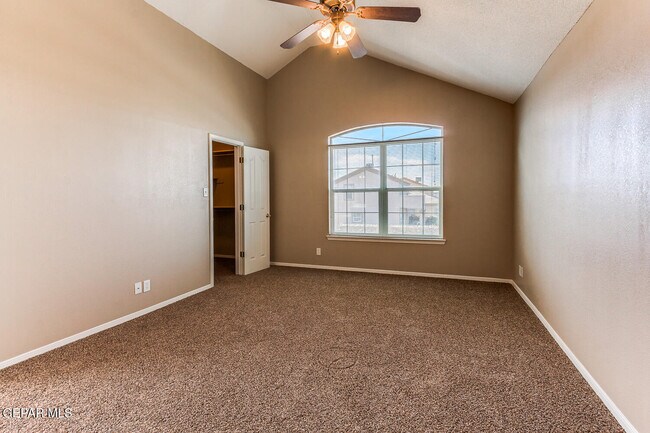 Building Photo - 5954 Katelyn Gray Cir