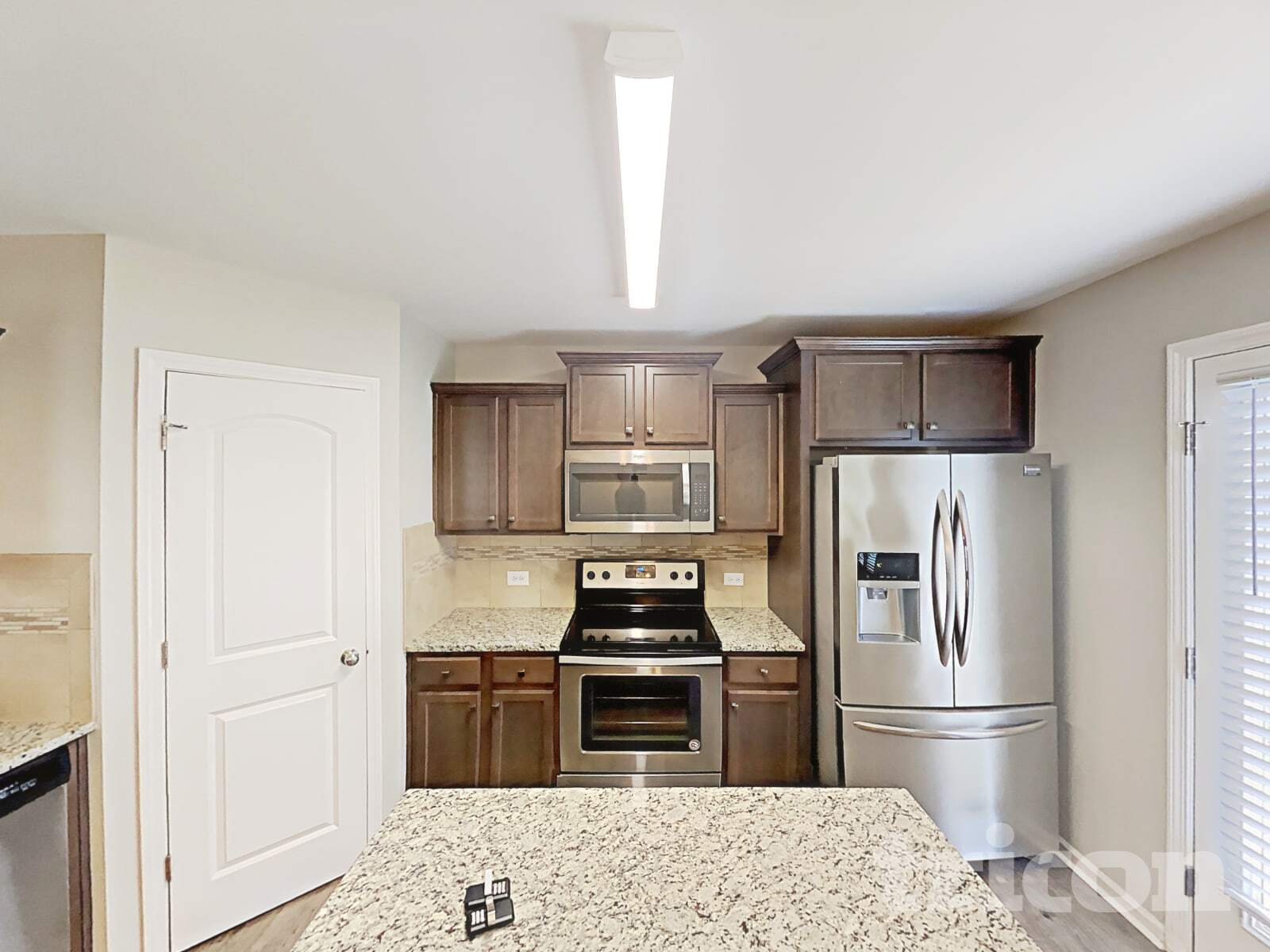 Building Photo - 5008 Shorthorn Way