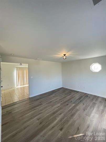 Building Photo - 610 Piper Ct