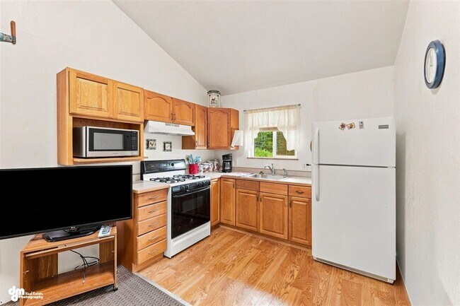 Building Photo - 6830 E Toller Ct