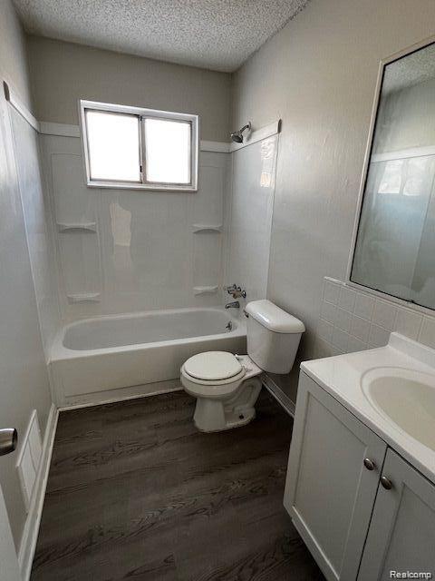 Building Photo - 5626 Merrick St