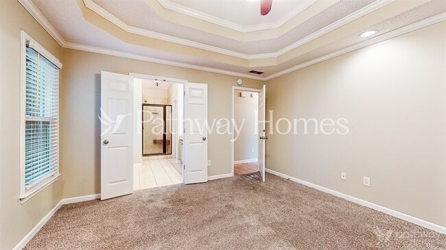 Building Photo - 903 Sweetbay Ct