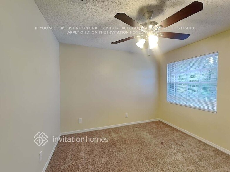 Building Photo - 5730 NW 62nd St