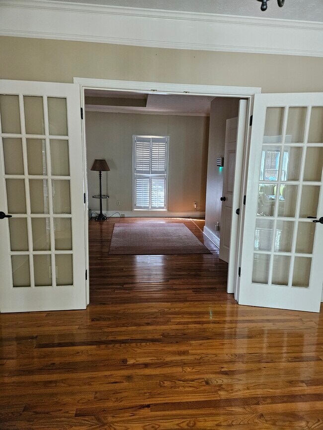 Building Photo - 44 Cone Ln