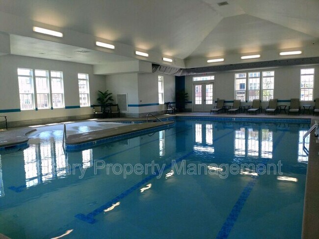 Building Photo - 858 Patriot Summit Lane