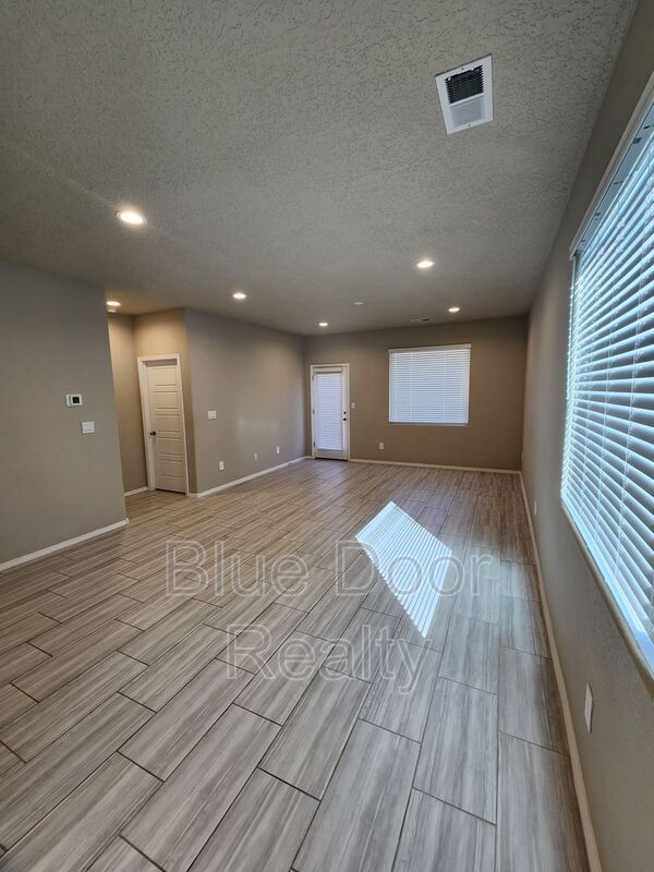 Building Photo - 10637 Aspiration Ln SW