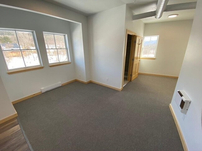 Building Photo - 2BD/1BA In Richmond