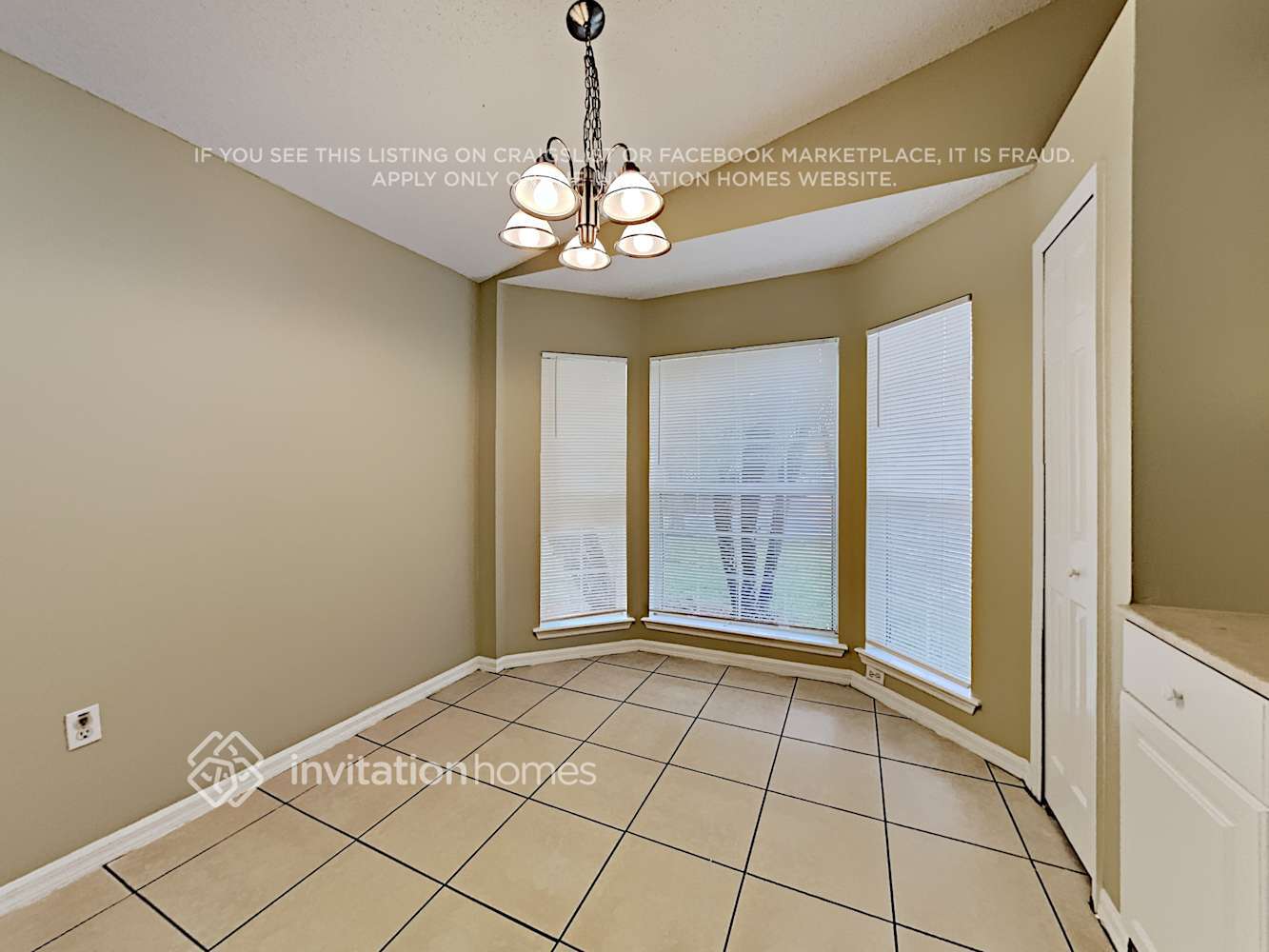 Building Photo - 8509 Blackberry Ave