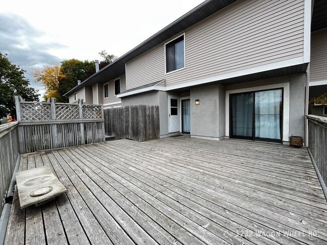 Building Photo - 1232 Wagon Wheel Rd