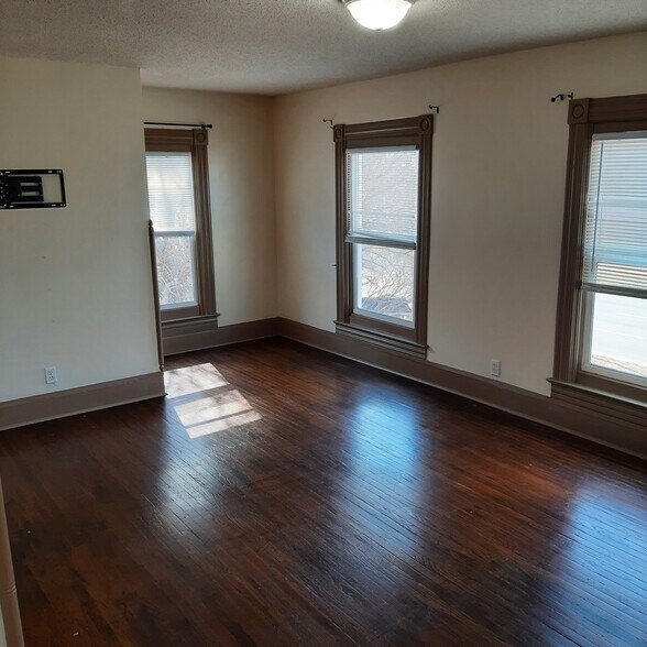 Bedroom #1 - 1512 S 6th St