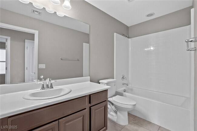 Building Photo - 12243 Loggeta Way