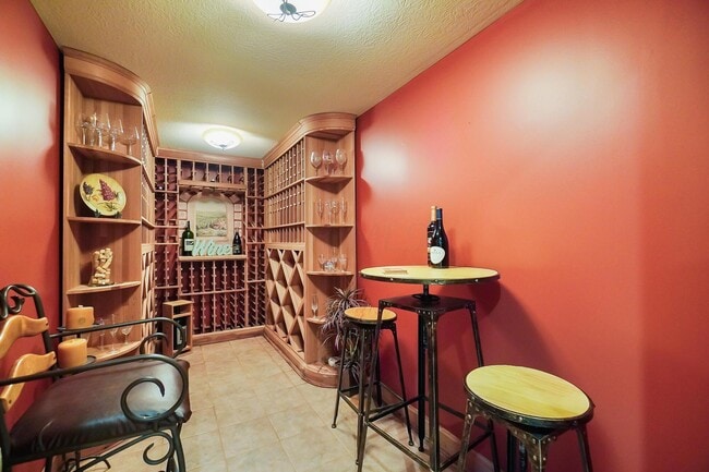 Building Photo - 6655 Traquair Pl